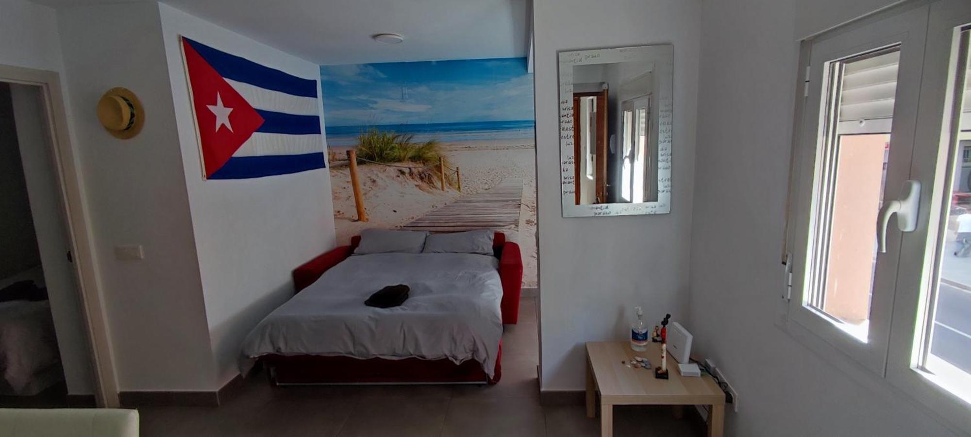 El Rinconcito Cubano En La Playa Apartment Almeria Bagian luar foto
